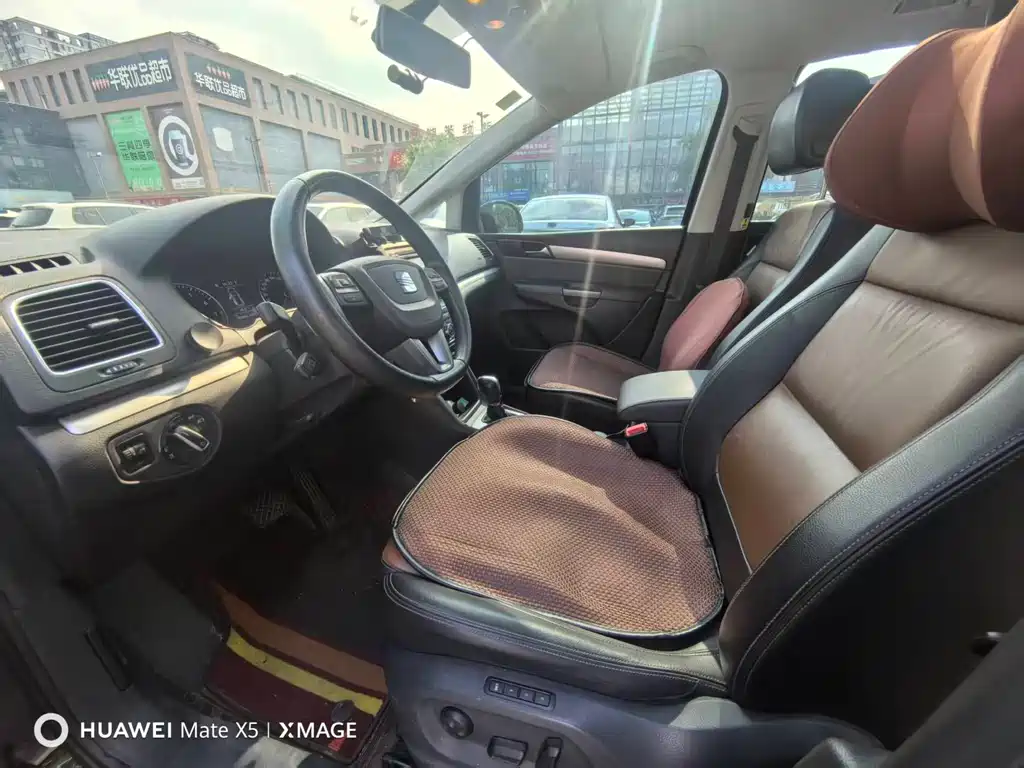 欧悦搏 欧悦搏 2013款 1.8 TSI 豪华版 欧V