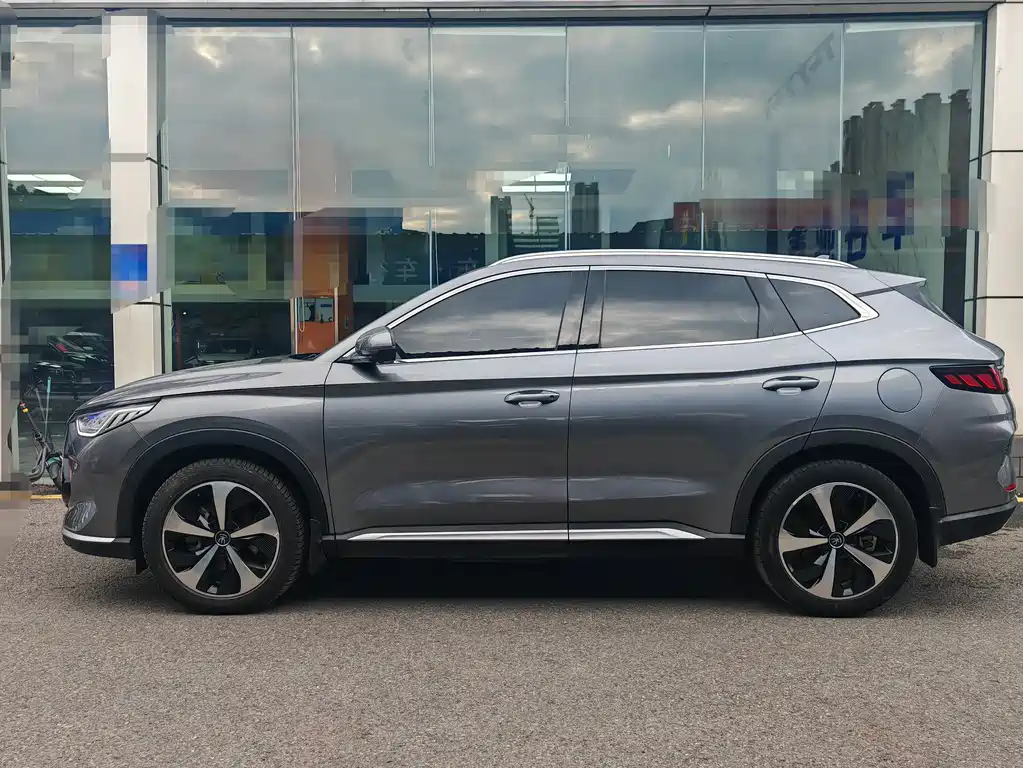 Song PLUS NEV DM-i 110 KM Flagship