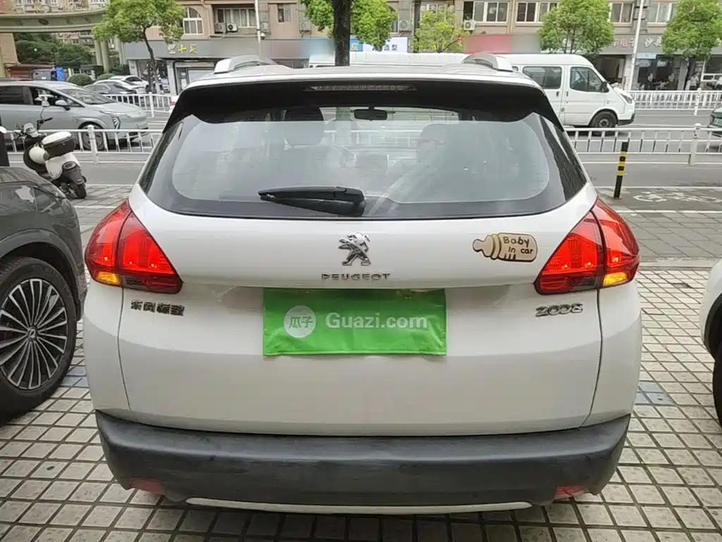 Peugeot 2008 2014 1.6 L Auto Fashion