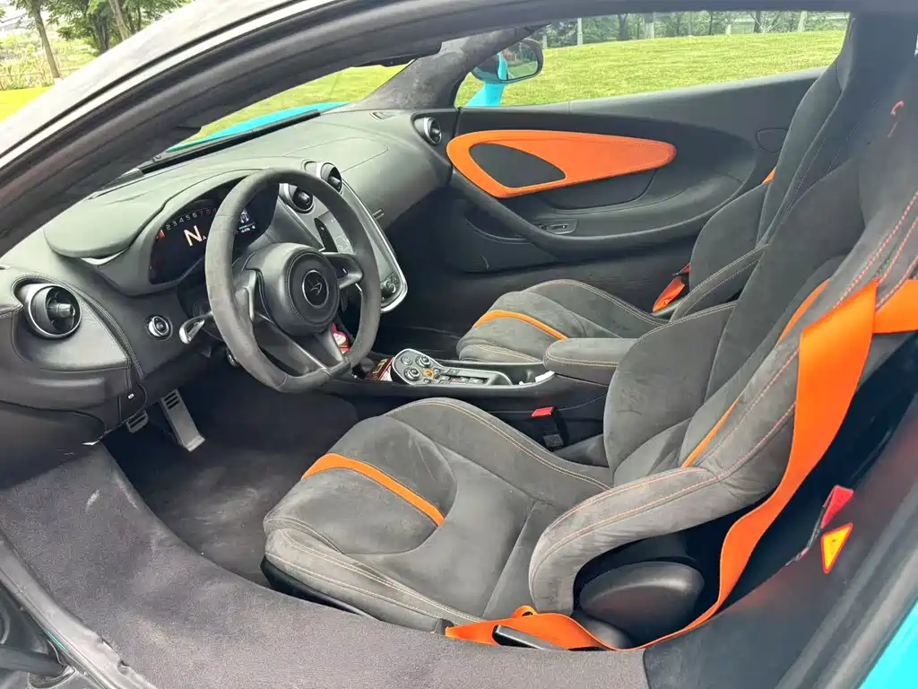 McLaren 570 570 S 3.8 T Coupe