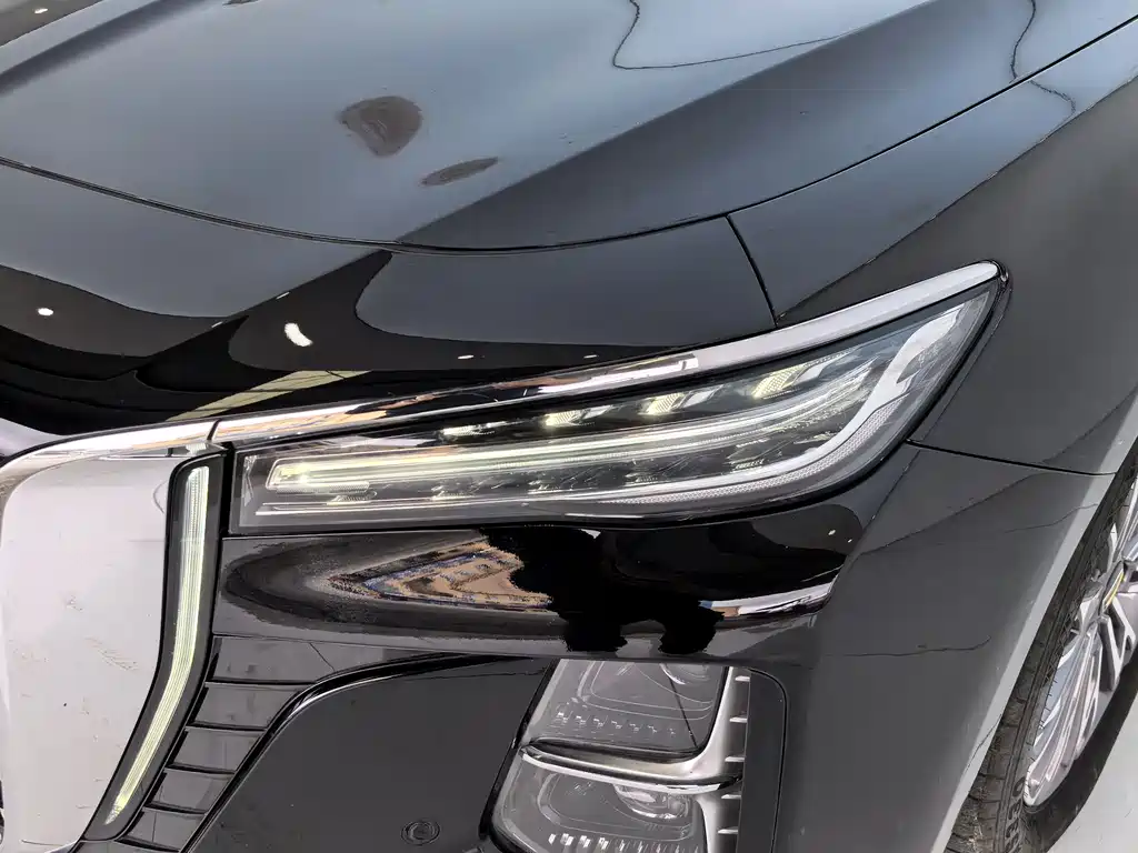 Hongqi H5 1.5 T DCT Connected Flagship Charm