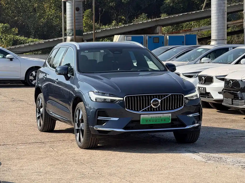 Volvo XC60 PHEV PHEV Hybrid Long Range 4 WD Smart Grace Luxury