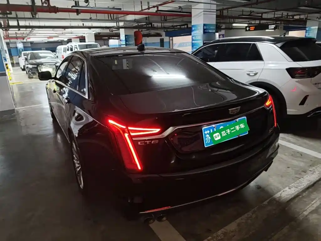 Cadillac CT6 28 T Luxury