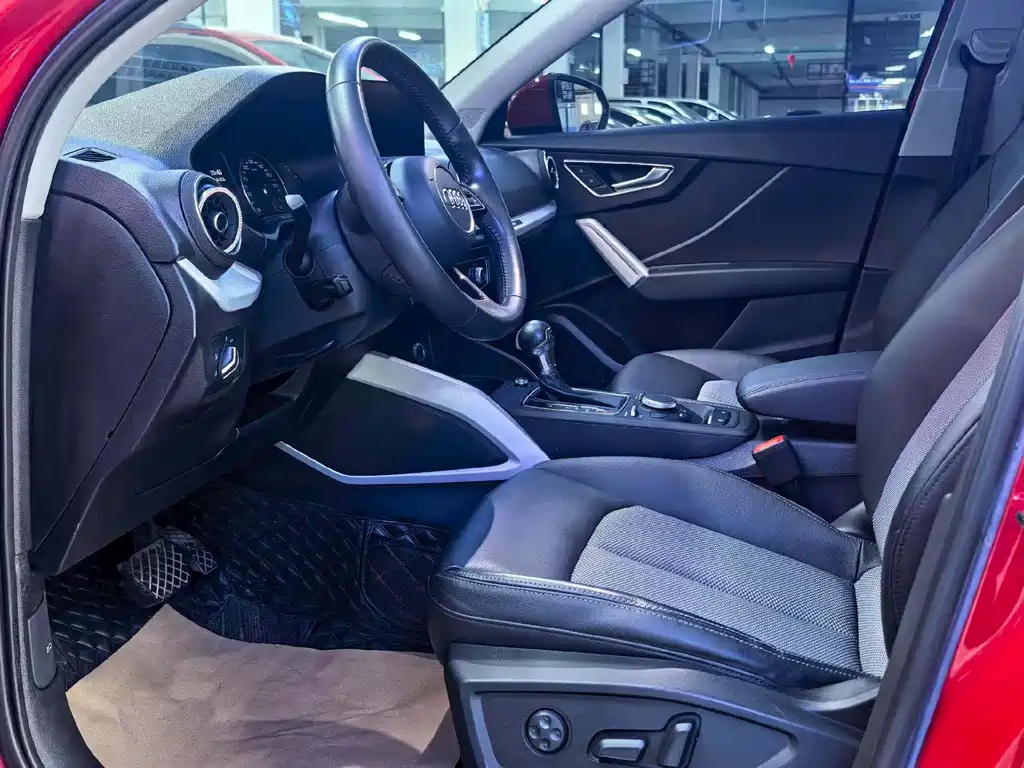 Audi Q2 L 35 TFSI Fashion Elegant CN-VI