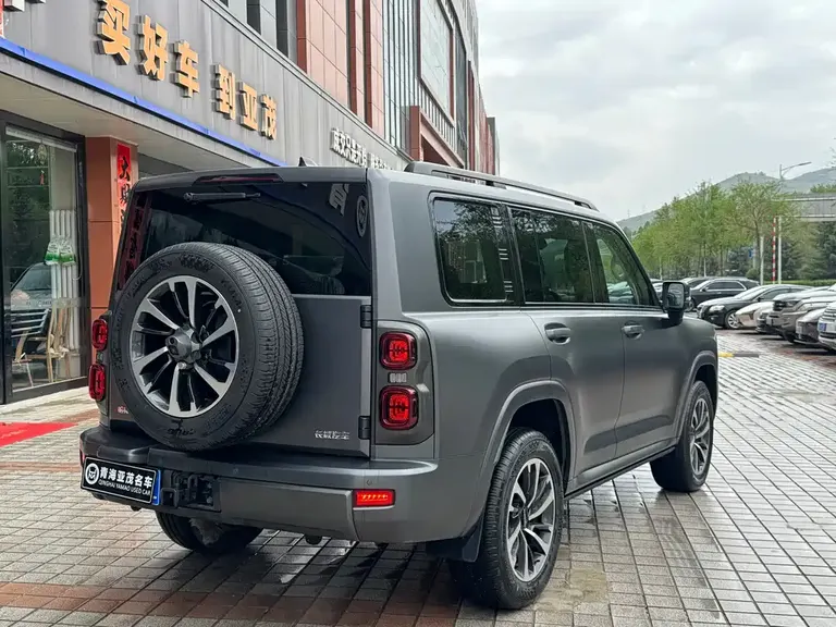 Haval H9 2.0 T Gasoline 4 WD Extreme Realm