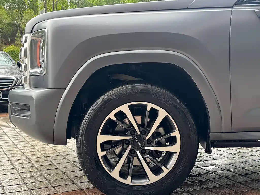 Haval H9 2.0 T Gasoline 4 WD Extreme Realm