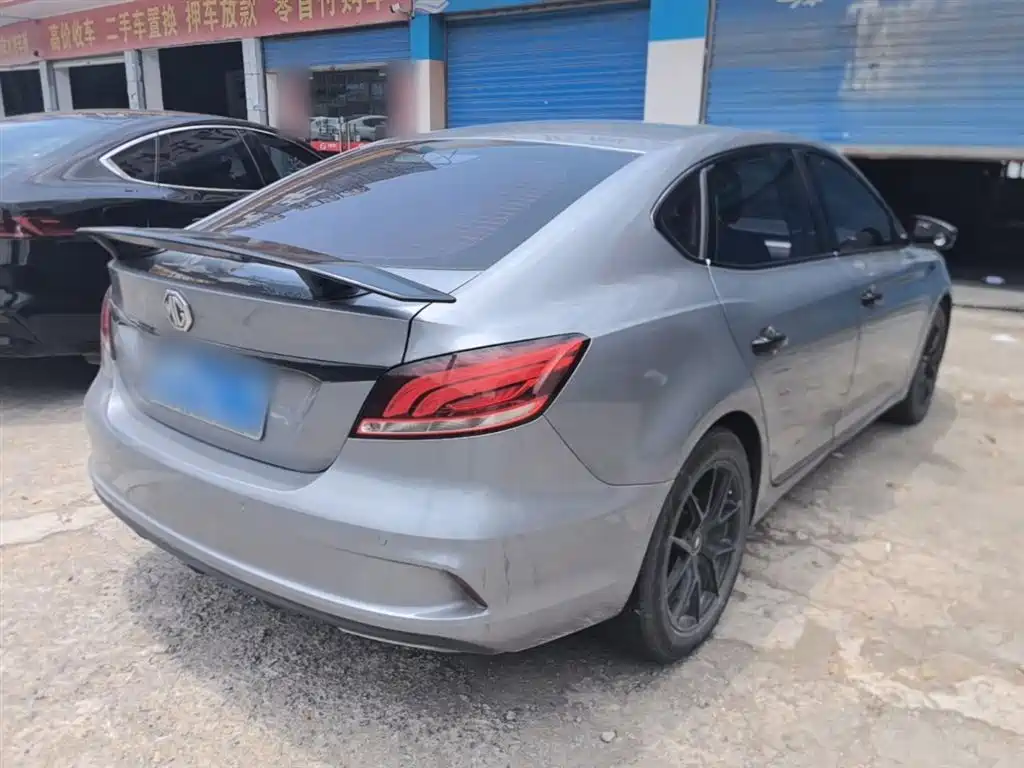 MG6 20 T Auto Luxury Connected CN-V