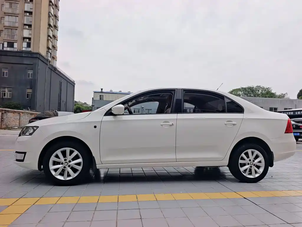 Rapid 1.6 L Manual Creation