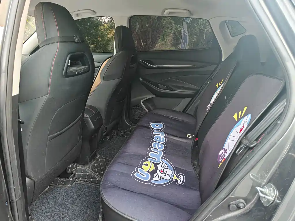 Changan Oshan X5 1.6 L CVT Luxury