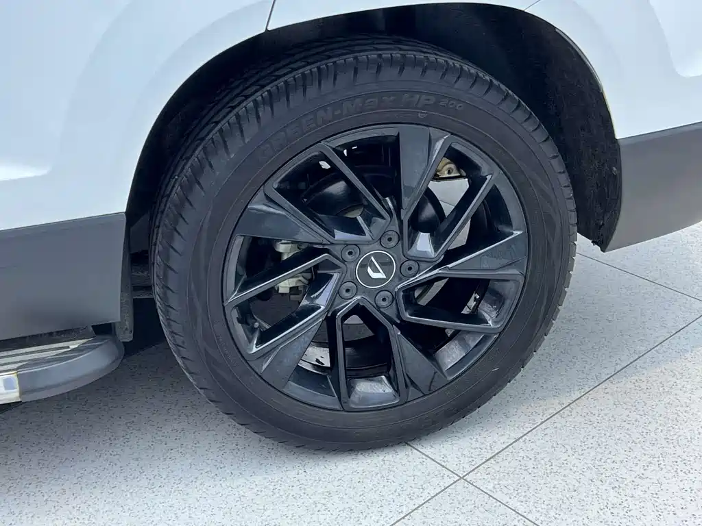 Jetta VS7 Panda 1.4 T Auto Joy