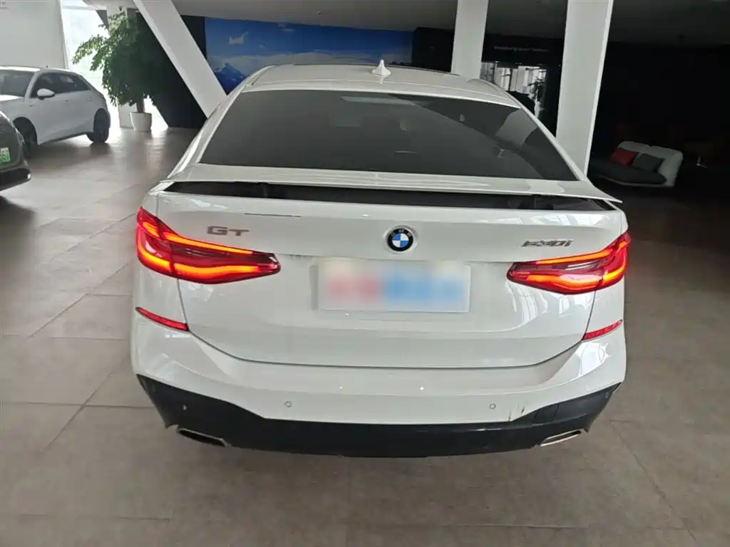 BMW 6 Series GT 630 i M Sport Package