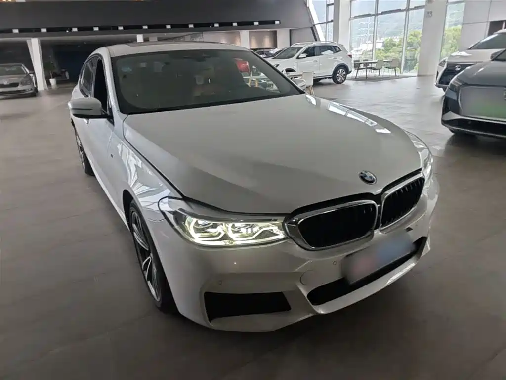 BMW 6 Series GT 630 i M Sport Package