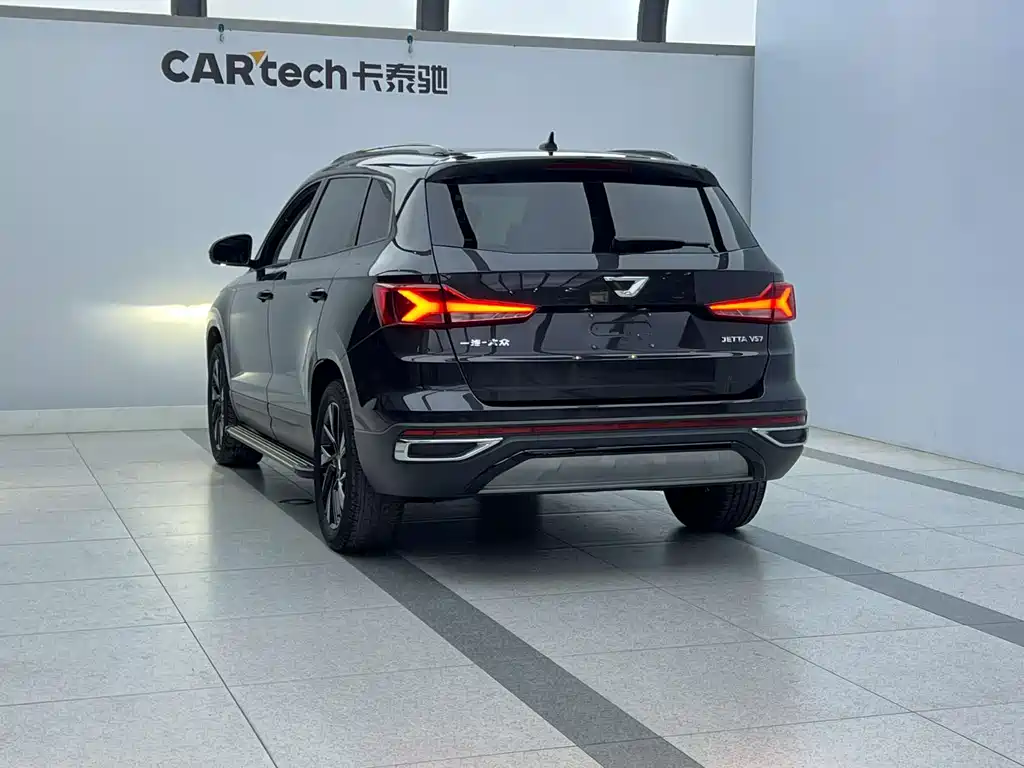 Jetta VS7 Black Sharp 1.4 T Auto Joy
