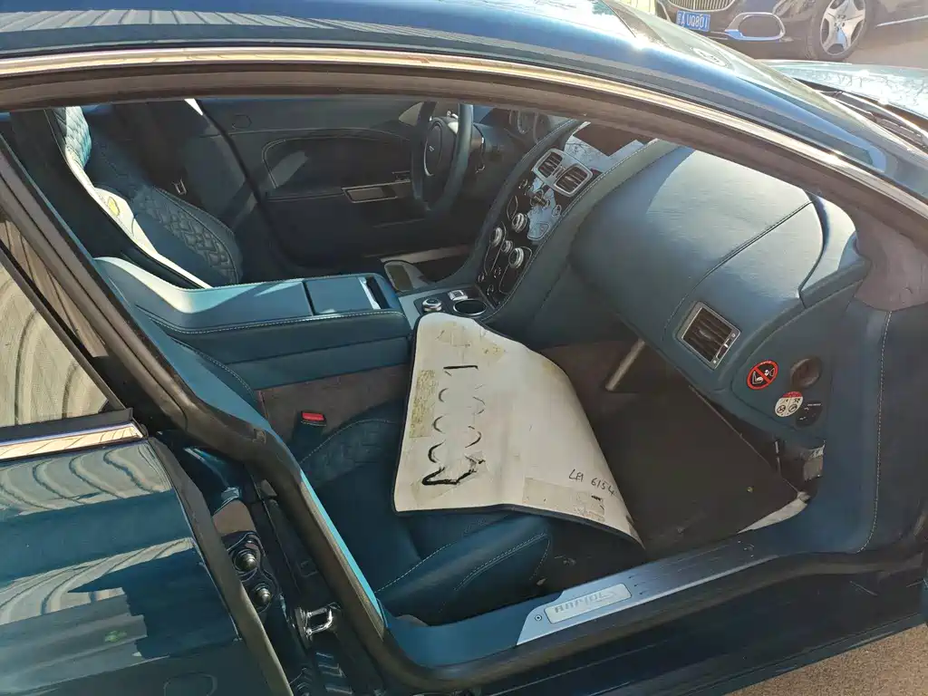 Rapide 6.0 L S