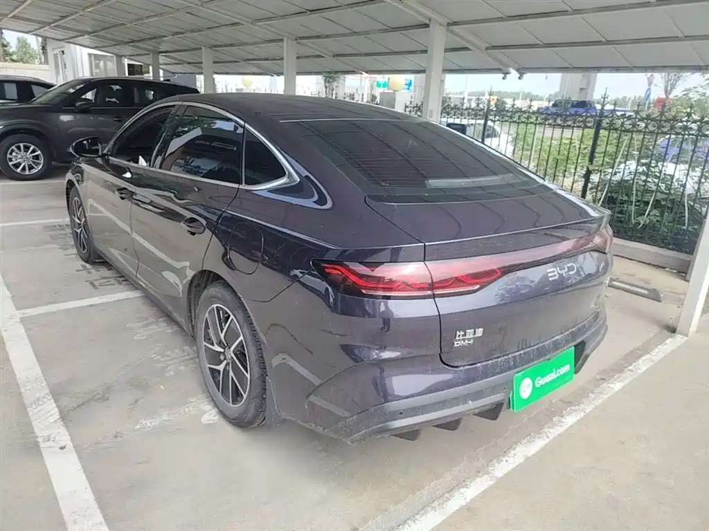 Qin L DM-i 80 KM Transcend