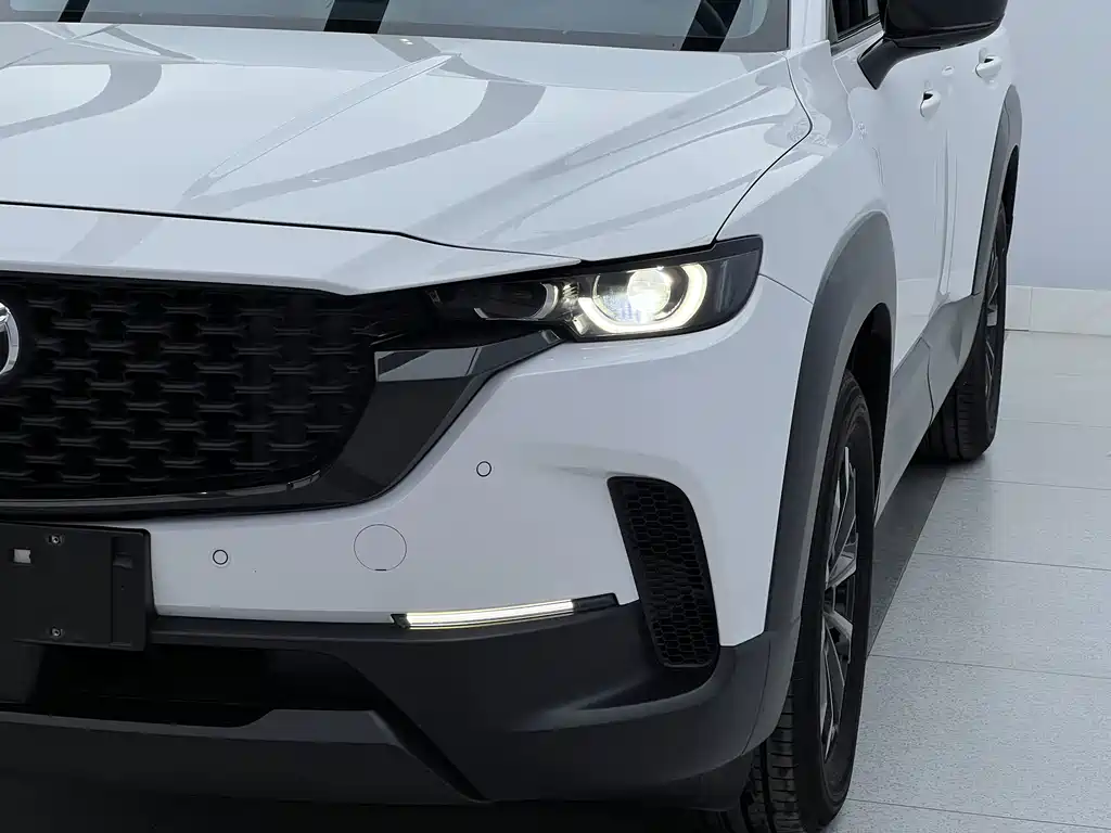 Mazda CX-50 2.0 L