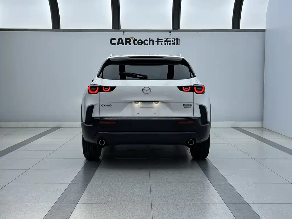 Mazda CX-50 2.0 L