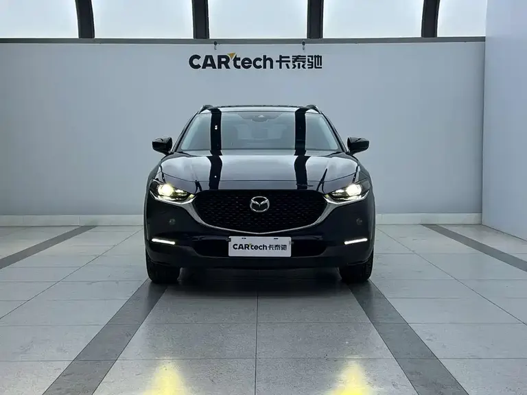 Mazda CX-30 2.0 L Auto Jiayue Obsidian