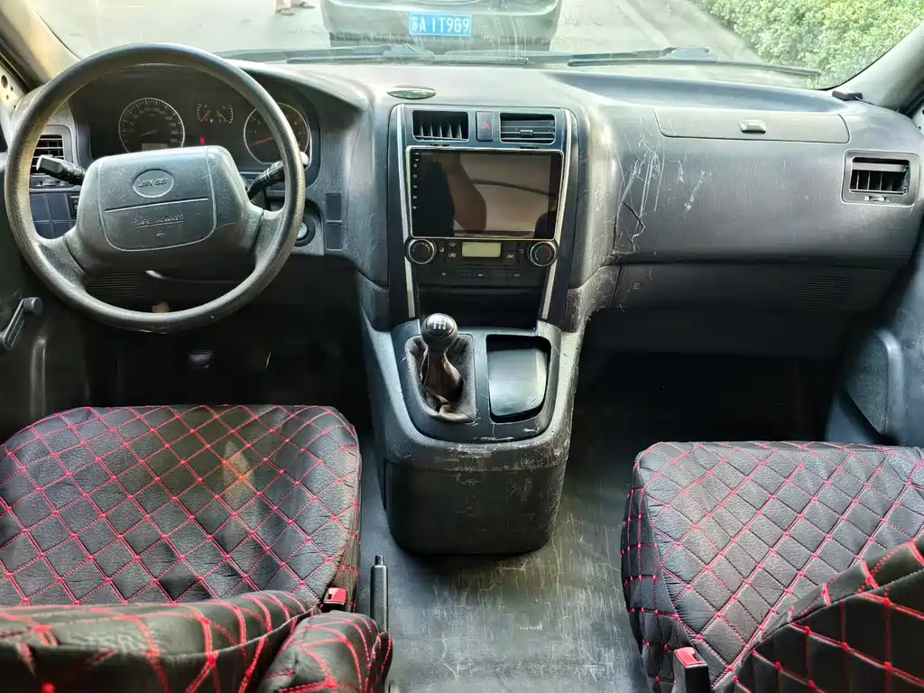 Grace 2.0 L Classic Standard LWB 9-seat