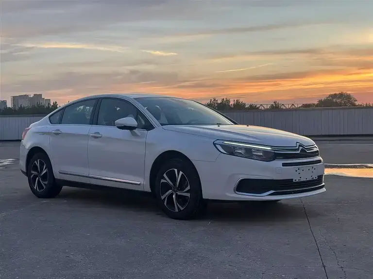 Citroën Citroen C5 雪铁龙C5 2017款 350 THP 自动舒适型