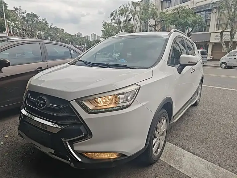 JAC Refine S3 1.5 L Manual Luxury Smart