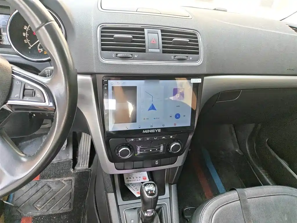 Yeti 1.8 TSI DSG Arctic