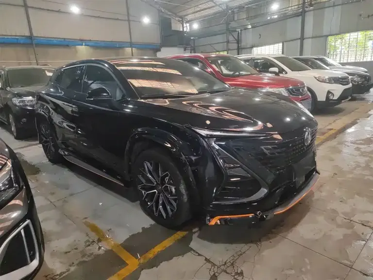 Changan UNI-T 1.5 T Distinguished