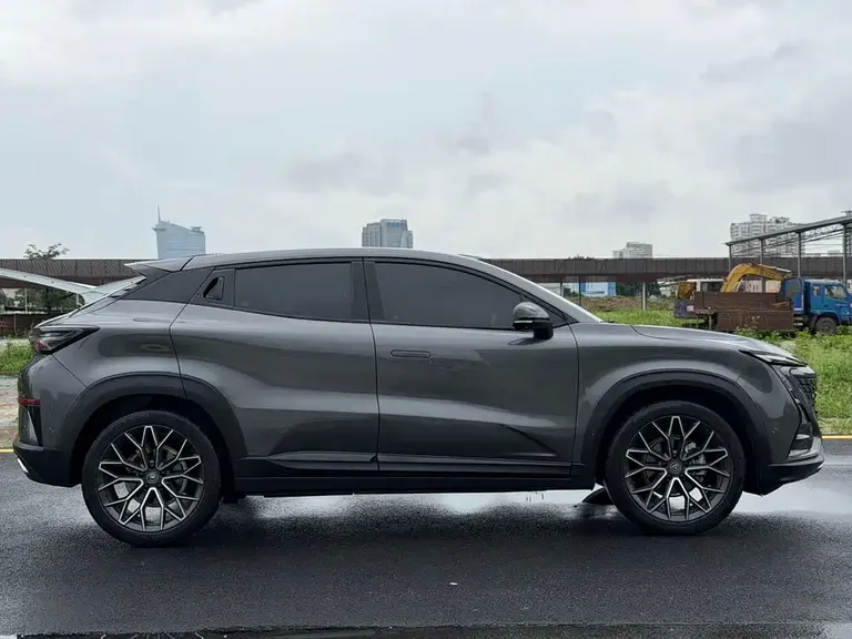 Changan UNI-T 1.5 T Flagship