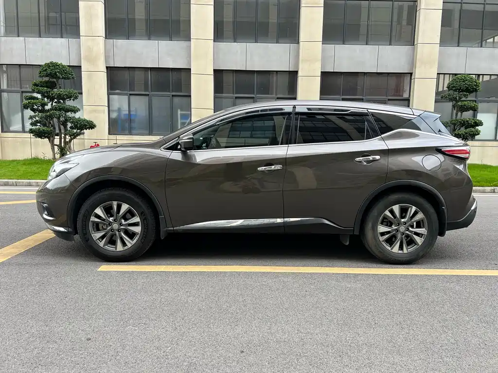 Murano 2.5 L XL 2 WD Smart Style