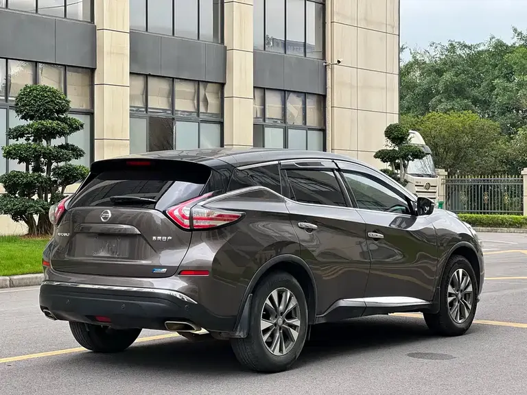 Nissan Murano 2.5 L XL 2 WD Smart Style