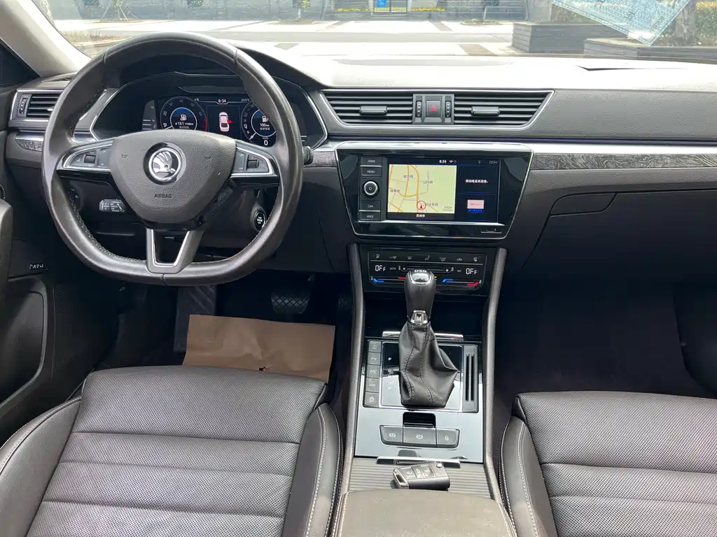 Superb 速派 2019款 TSI380 DSG旗舰版