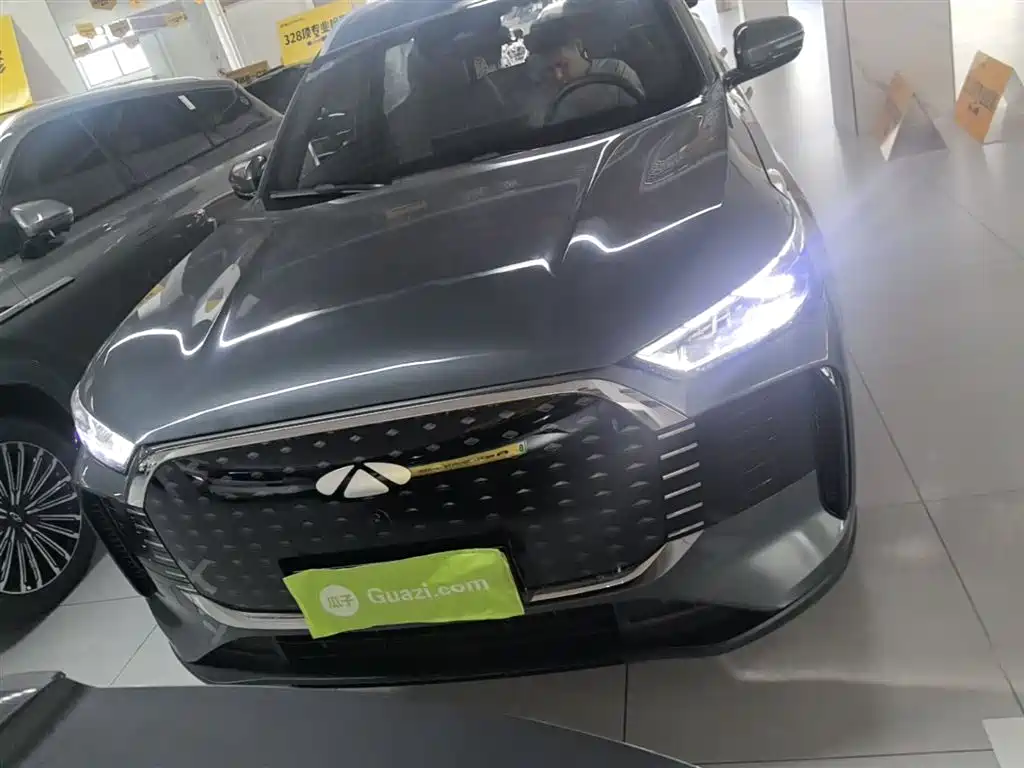 Fengyun T8 1.5 T 130 km Premium 5-seat