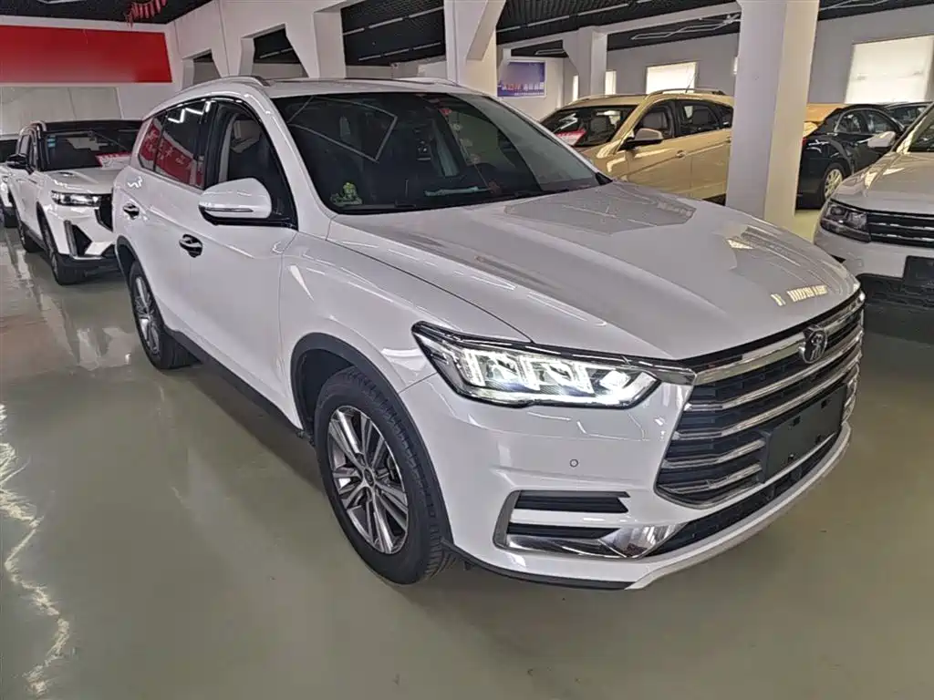 Song Pro 1.5 T Auto Luxury