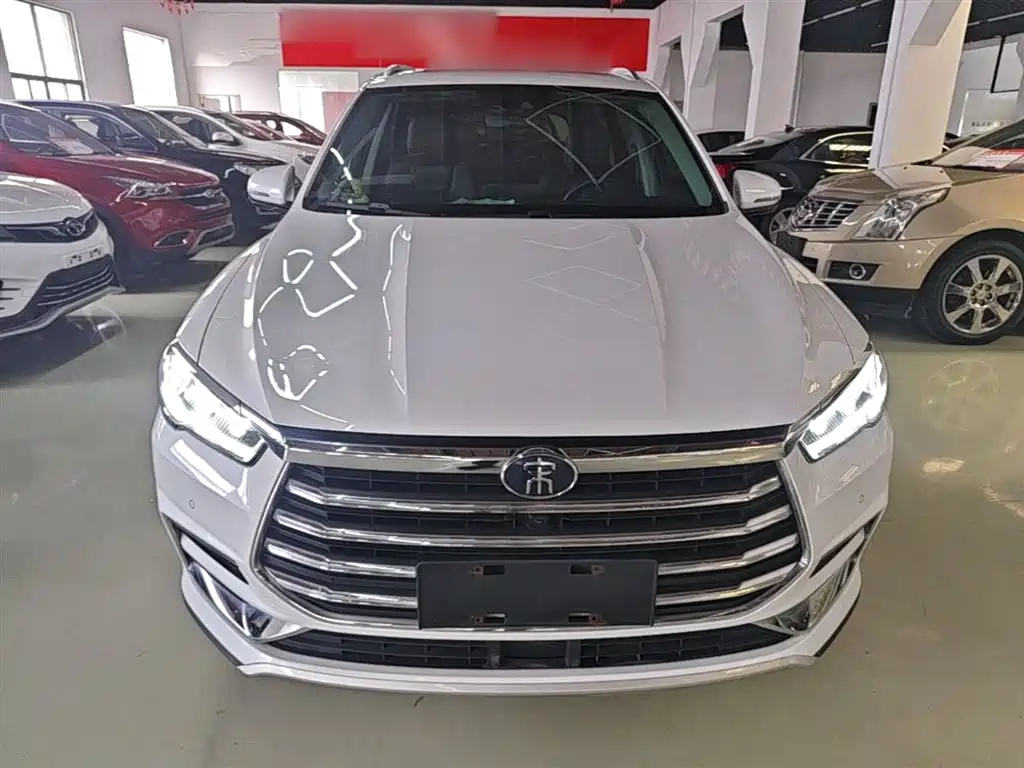 Song Pro 1.5 T Auto Luxury