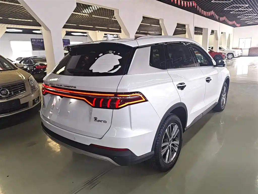 Song Pro 1.5 T Auto Luxury