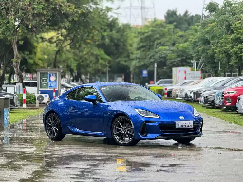 Subaru BRZ 2.4 L Manual