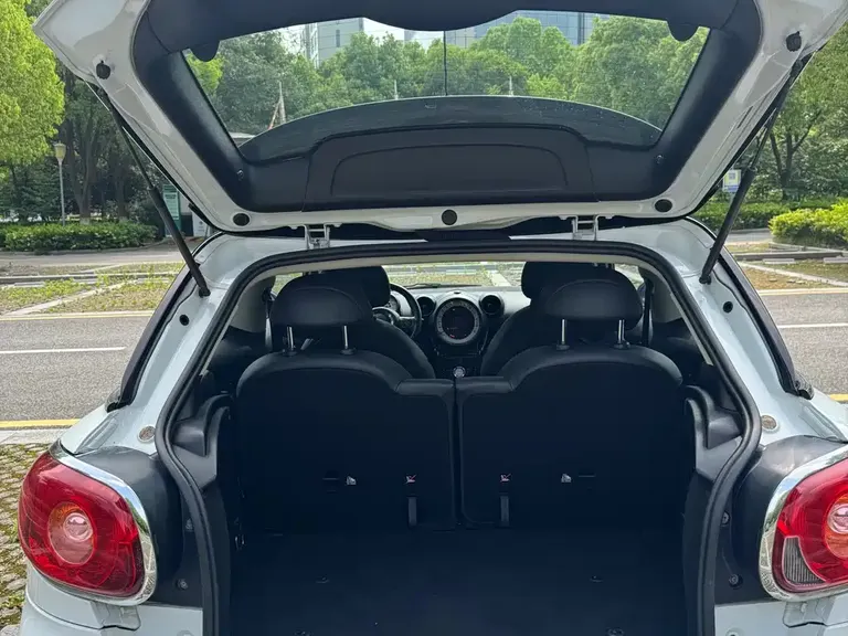 MINI Paceman 1.6 T COOPER ALL4