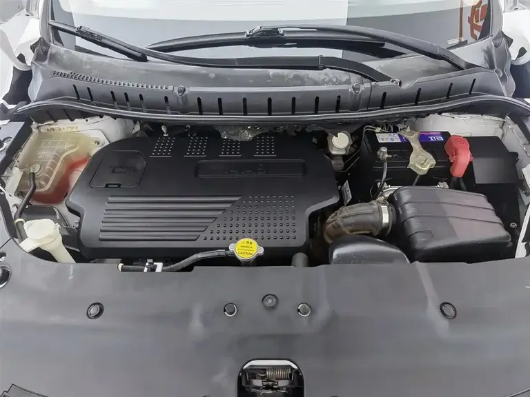 Dongfeng Jingyi XV 1.6 L CVT Comfort