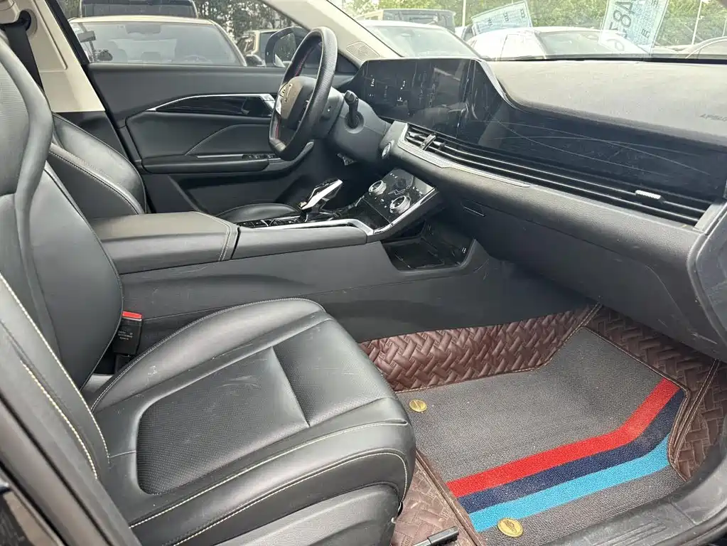Besturn B70 Dragon Shine 1.5 T Joy Enjoyment Custom