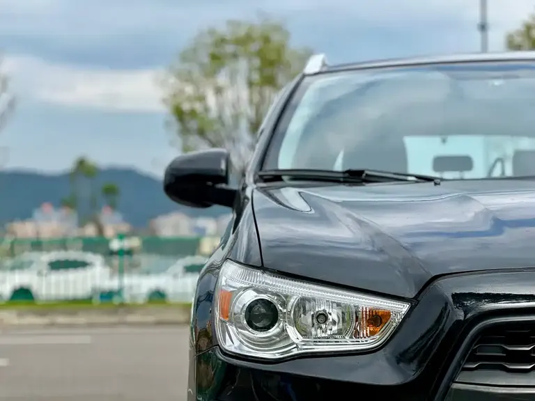 Mitsubishi ASX 劲炫ASX 2013款 2.0 L 手动两驱舒适版