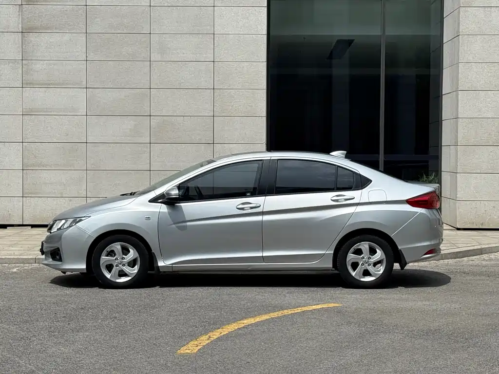City 1.5 L CVT Luxury
