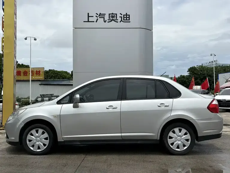 Venucia D50 1.6 L Manual Fashion