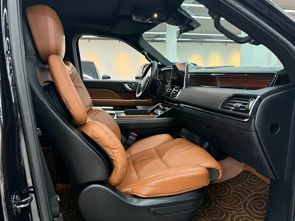 Navigator 3.5 T Honor Shine