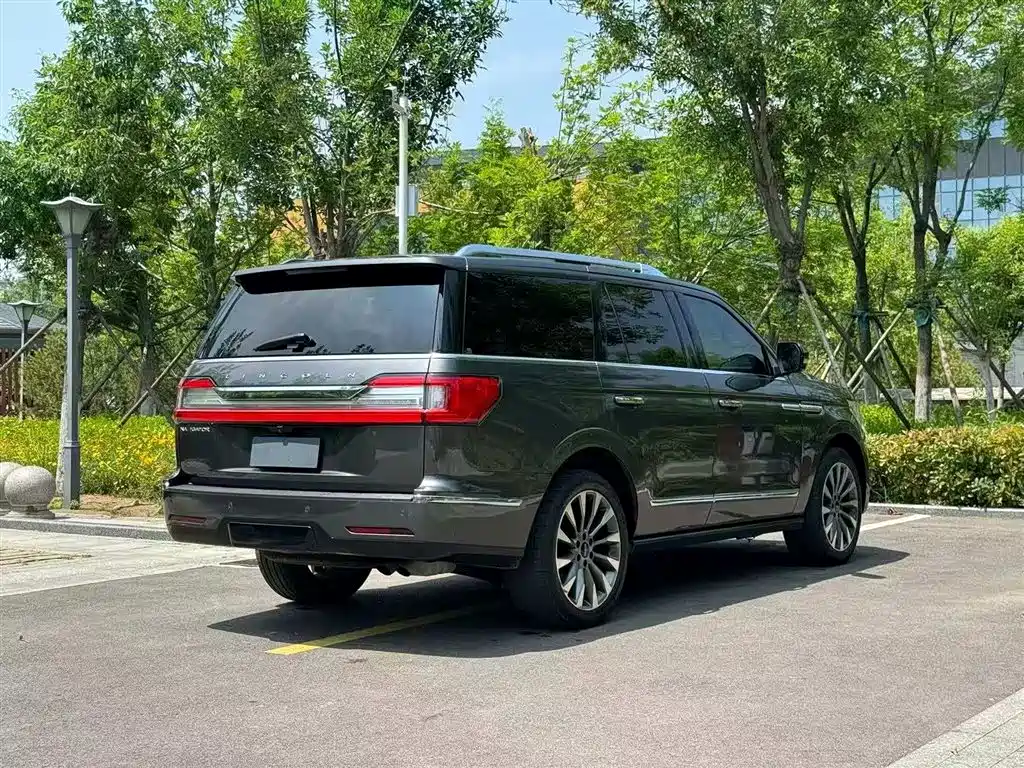 Navigator 3.5 T Honor Shine CN-V