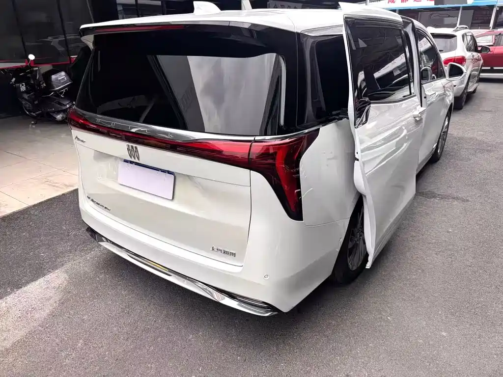 Century 2.0 T 6-seat Heritage
