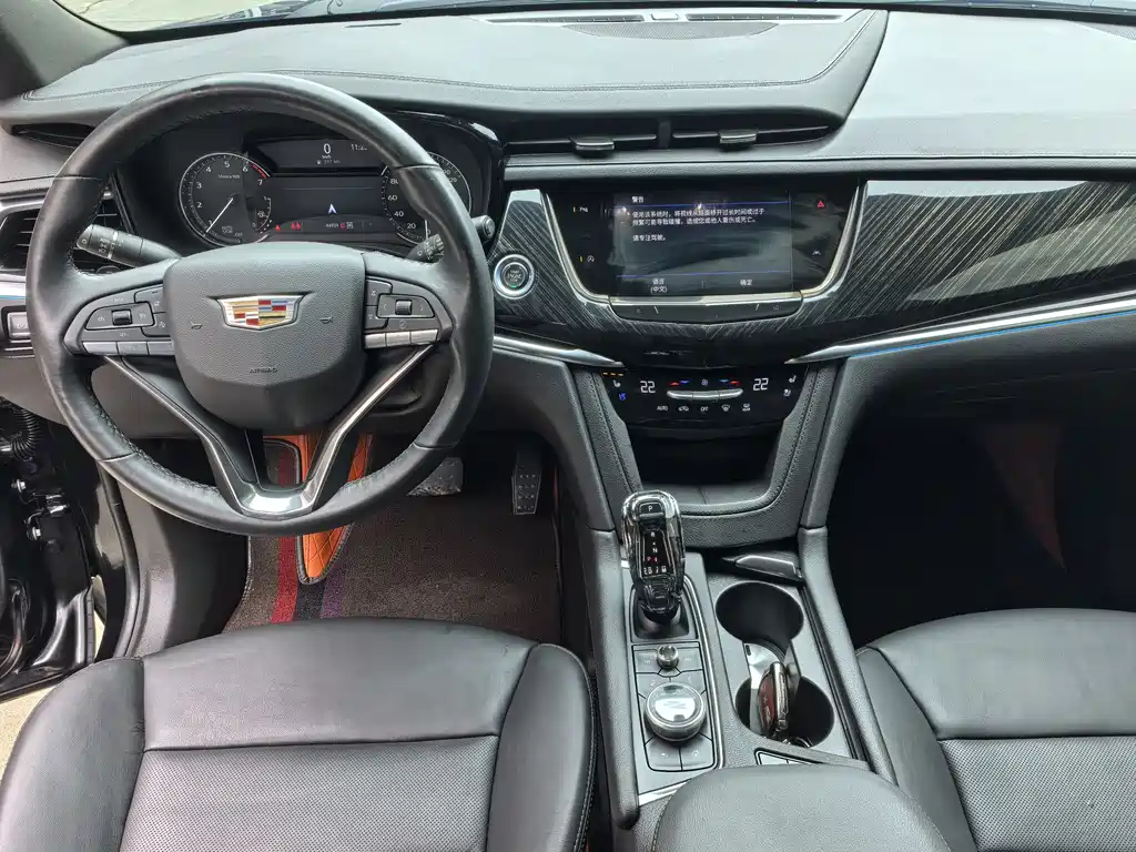 Cadillac XT6 2.0 T 6-seat 4 WD Luxury Standard