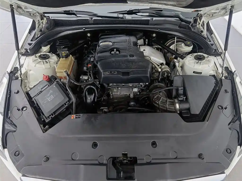 Cadillac ATS-L 28 T Fashion