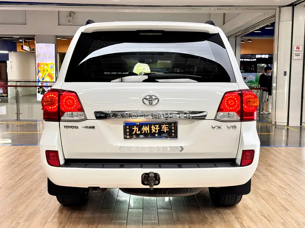 Land Cruiser 4.0 L Auto VX