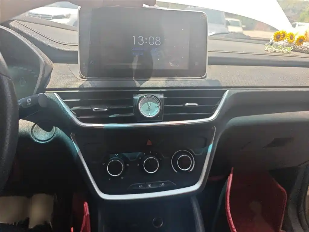 Wuling Hongguang S3 五菱宏光S3 2018款 1.5 T 手动舒适型 国V
