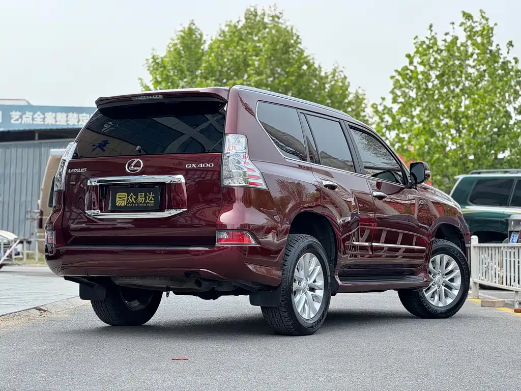 Lexus GX 400 Luxury